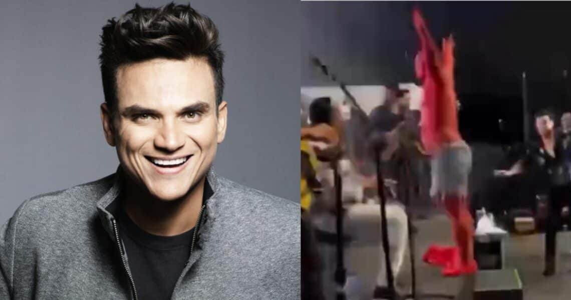 Silvestre Dangond quedó pálido por el extraño hombre que se subió a la tarima