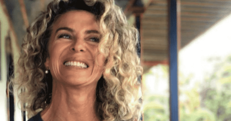 Margarita Rosa de Francisco pide que no voten por candidato que salió en paños menores para campaña