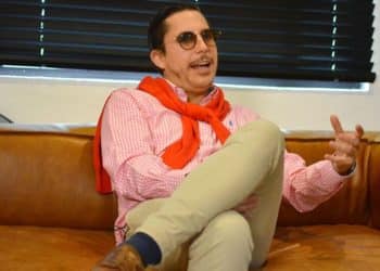 Juanpis González se gozó el “aumento” del salario mínimo