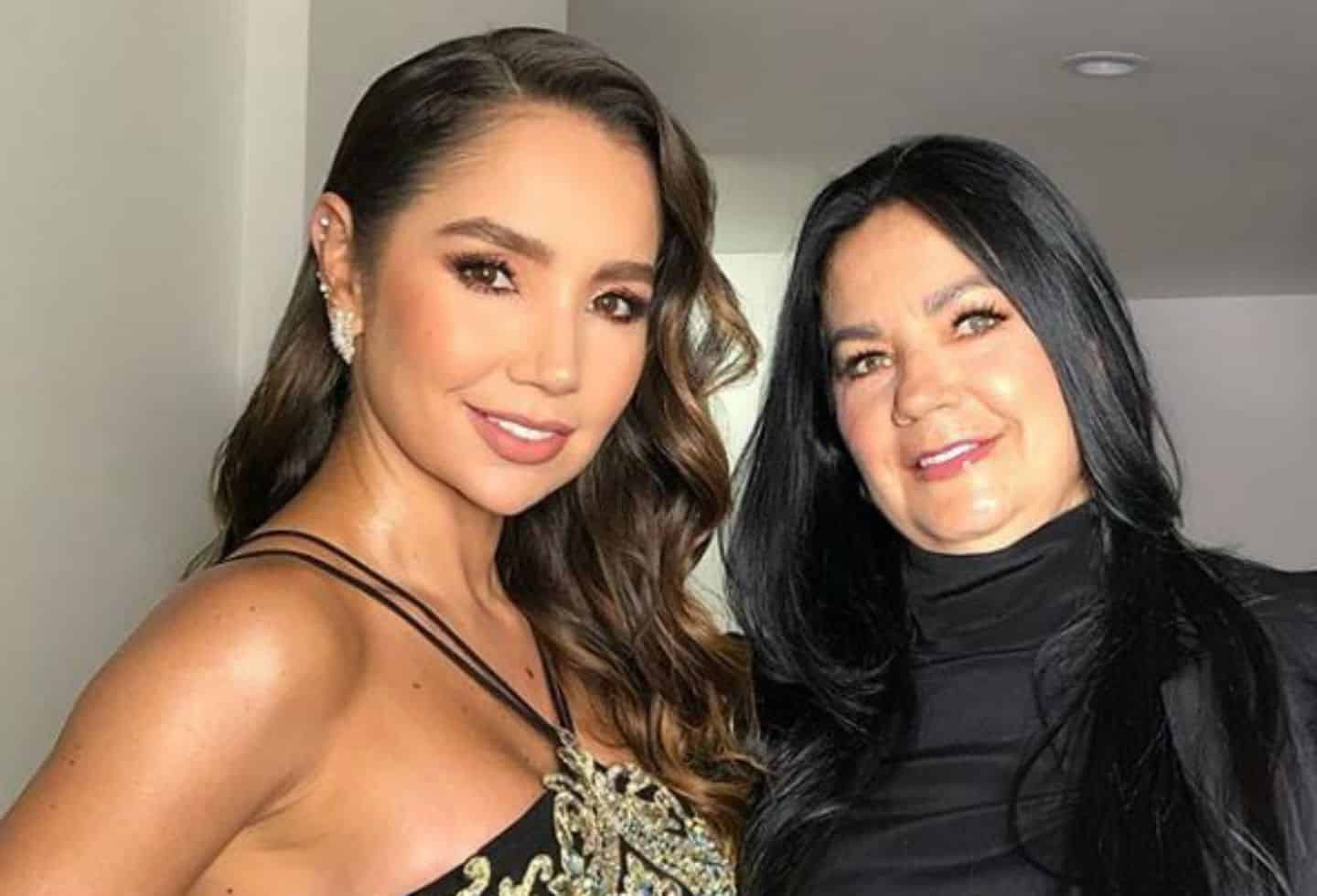 Paola Jara y su mamá